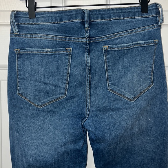 Free People Denim Jeans Women’s Size 28 Bootcut Blue Jeans with Frayed Hems - Picture 7 of 12